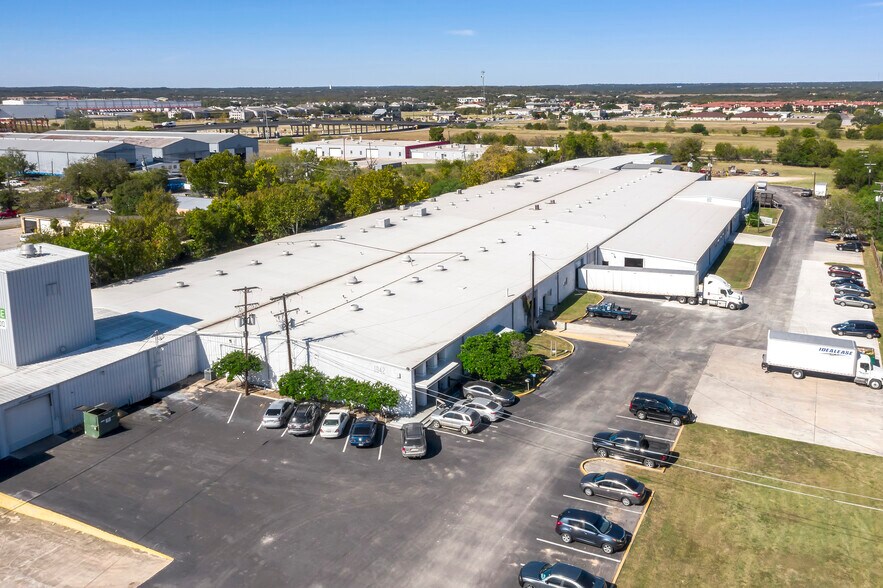 More Photos Of 1942 S Interstate 35, San Marcos Warehouse For Sale