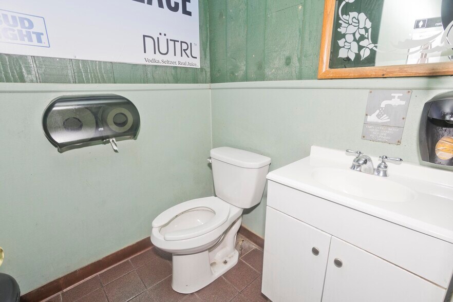 More Photos Of 1747-1755 Westover Rd, Chicopee Storefront For Sale