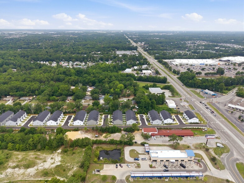 More Photos Of 5310 Carolina Beach Rd, Wilmington General Retail For Sale