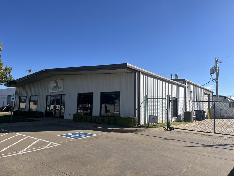 Primary Photo Of 7408 NW 85th St, Oklahoma City Warehouse For Sale