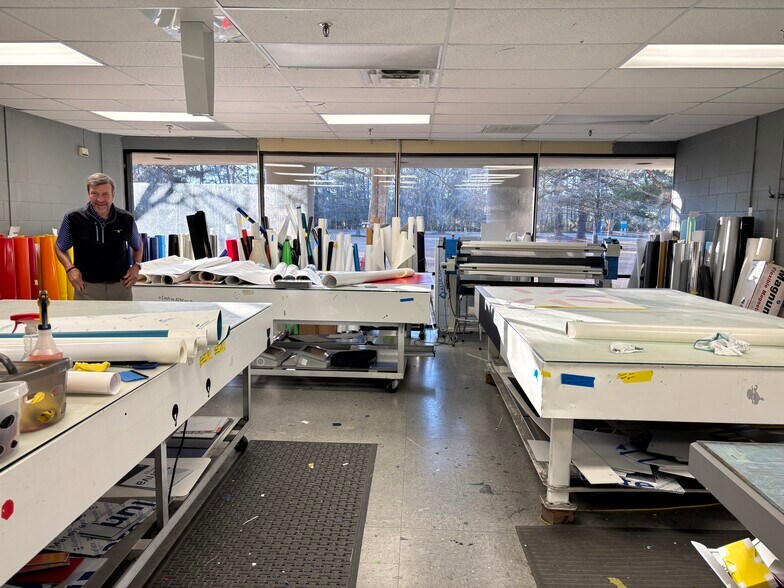 More Photos Of 5 Technology Cir, Columbia Warehouse For Sale