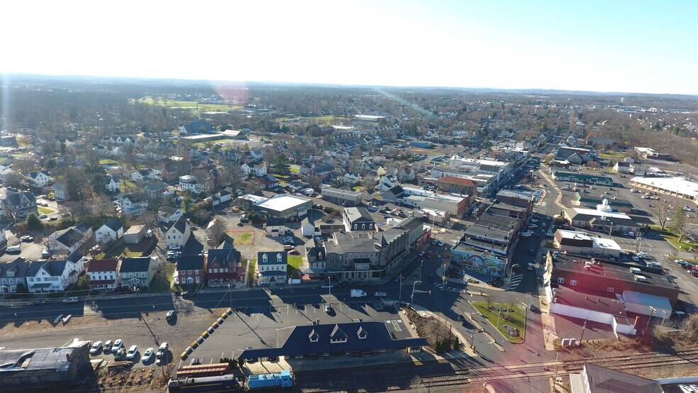 More Photos Of 200 Apple St, Quakertown Medical For Lease