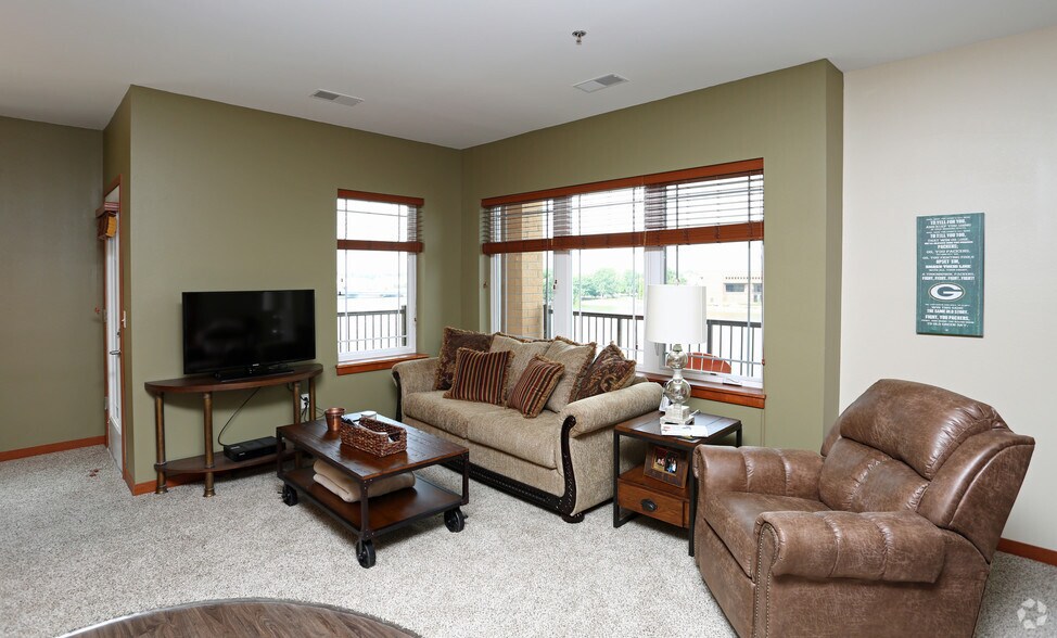 More Photos Of 401 N Washington St, Green Bay Apartments For Lease
