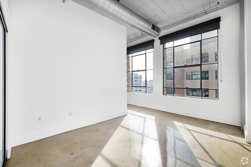 More Photos Of 217 E 8th St, Los Angeles Apartments For Lease