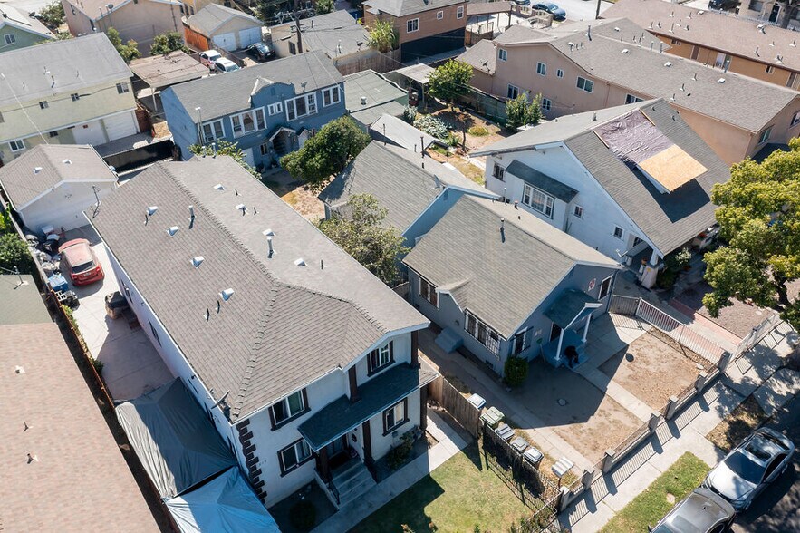 More Photos Of 212 E 62nd St, Los Angeles Apartments For Sale