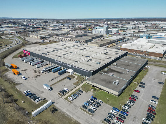 Primary Photo Of 2750 Av Francis-Hughes, Laval Warehouse For Lease