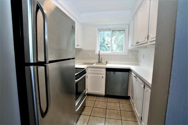 More Photos Of 414 S Elmwood Ave, Oak Park Apartments For Sale