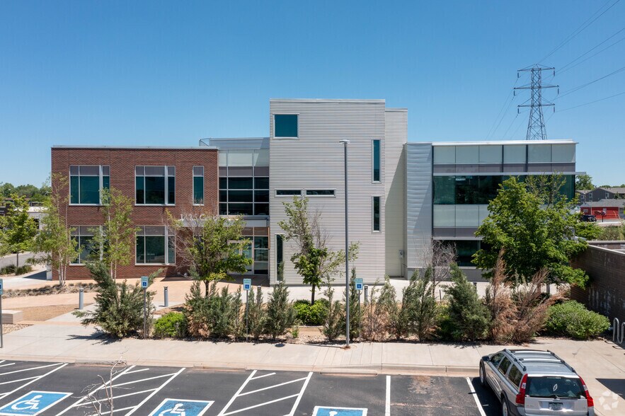 More Photos Of 1435 Garrison St, Lakewood Office For Lease