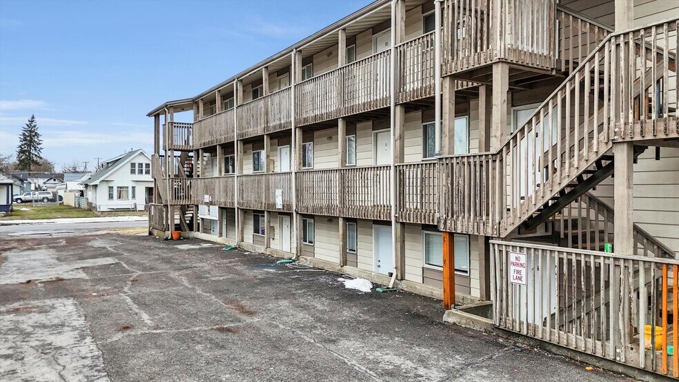 More Photos Of 4822 N Nelson St, Spokane Apartments For Sale