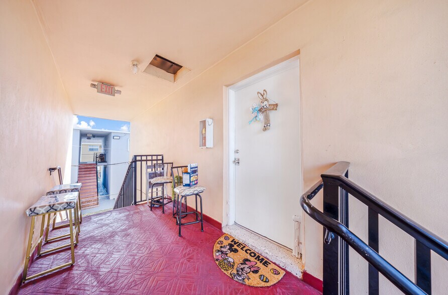 More Photos Of 955 W 23rd St, Hialeah Apartments For Sale