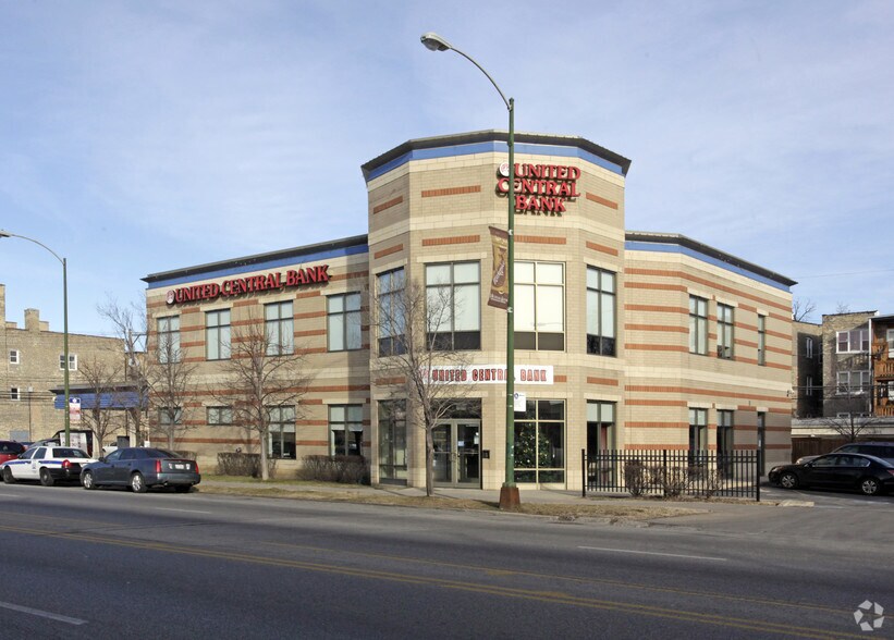 Primary Photo Of 6339 N Western Ave, Chicago Bank For Sale