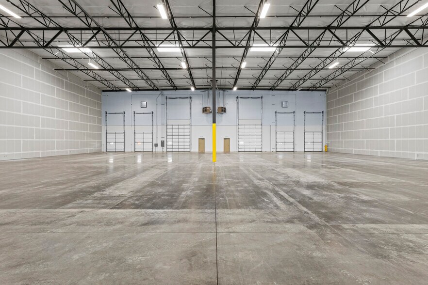 More Photos Of 420 Ingenuity Ave, Sparks Manufacturing For Lease