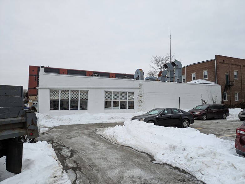 More Photos Of 5 Rollhaus Pl, Port Chester Auto Repair For Sale
