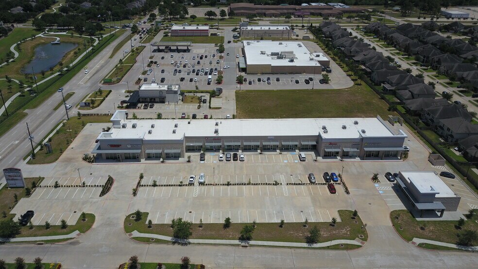 More Photos Of 25031 Westheimer Pky, Katy Storefront For Sale