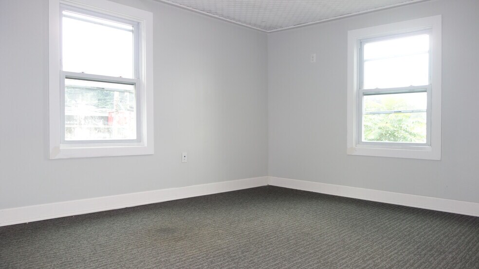 More Photos Of 234 Route 9w, Haverstraw Medical For Lease