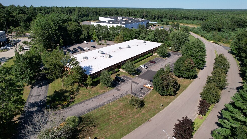 More Photos Of 16 Commerce Blvd, Middleborough Office For Lease