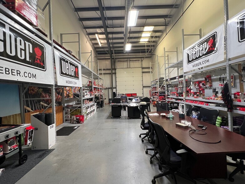 More Photos Of 200 Overhill Dr, Mooresville Light Manufacturing For Lease