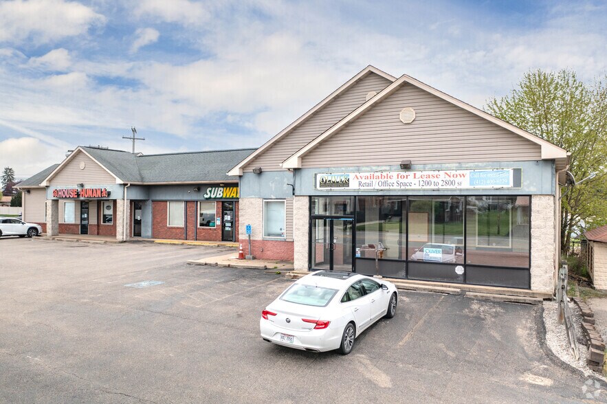 More Photos Of 502 Main St, Ford City Storefront For Sale