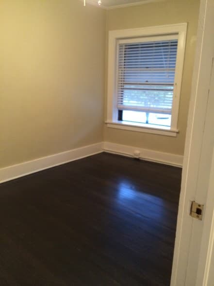 More Photos Of 532-534 Crescent Blvd, Glen Ellyn Storefront Retail Office For Sale