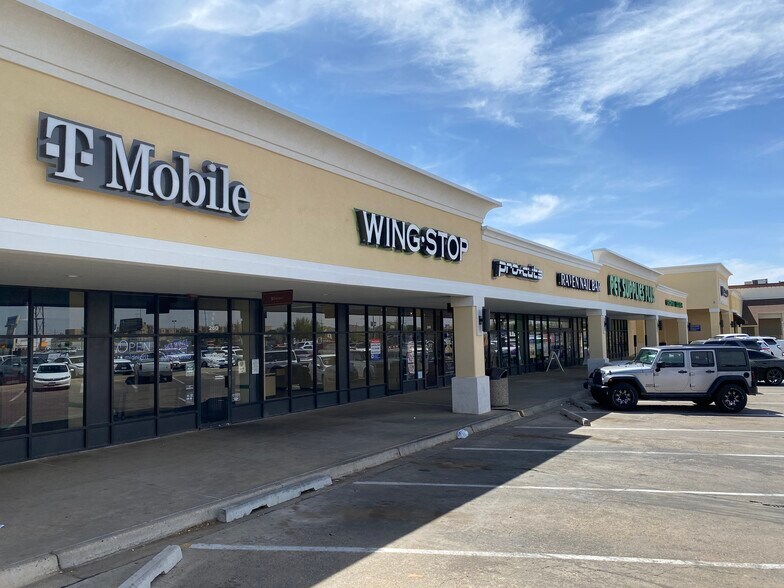 More Photos Of 5807-5809 W 45th Ave, Amarillo Unknown For Lease