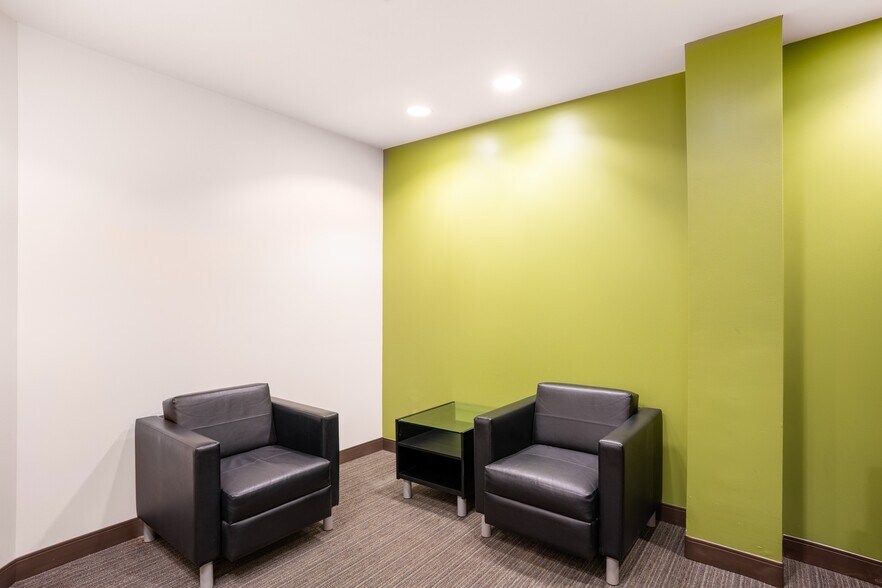 More Photos Of 103 Carnegie Ctr, Princeton Coworking Space