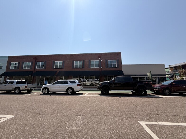 More Photos Of 21 Main St, Titusville General Retail For Sale