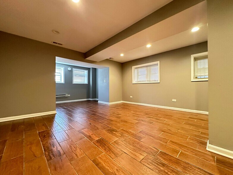 More Photos Of 4320 S Michigan Ave, Chicago Apartments For Sale