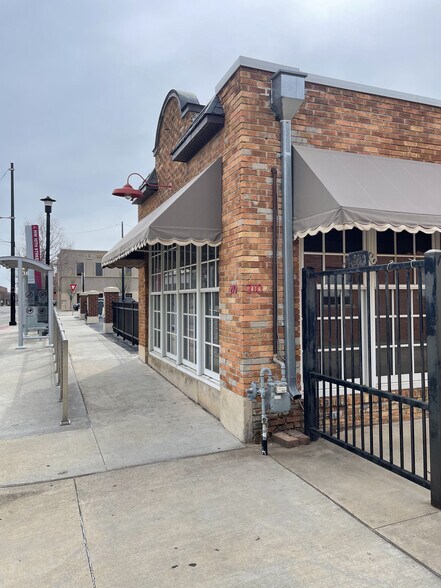 Primary Photo Of 210 NW 10th St, Oklahoma City Office For Lease