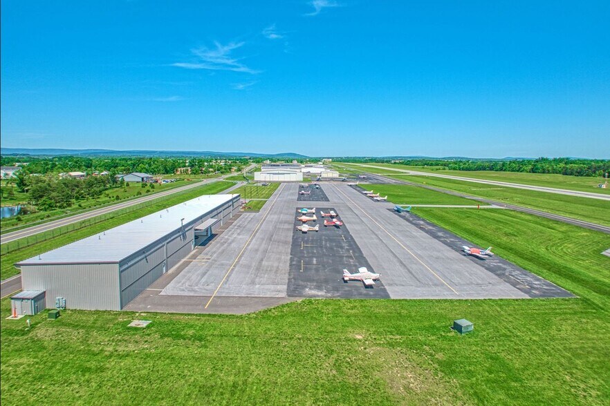 More Photos Of 741 Airport Rd, Winchester Airplane Hangar For Sale