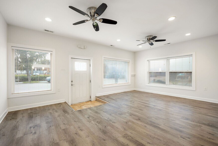 More Photos Of 2312-2314 W Cary St, Richmond Warehouse For Lease