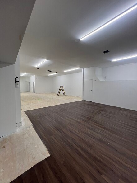 More Photos Of 11412 S Michigan Ave, Chicago Storefront For Lease