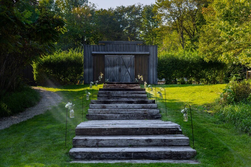 More Photos Of 309 ME-133, Winthrop Specialty For Sale