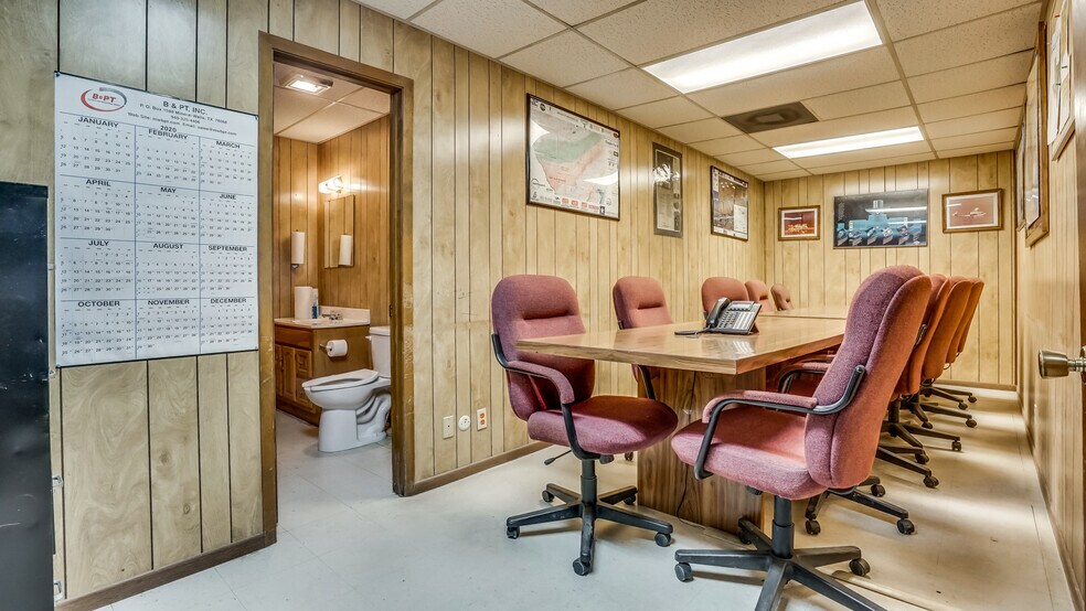 More Photos Of 3833 FM 1821, Mineral Wells Industrial For Lease