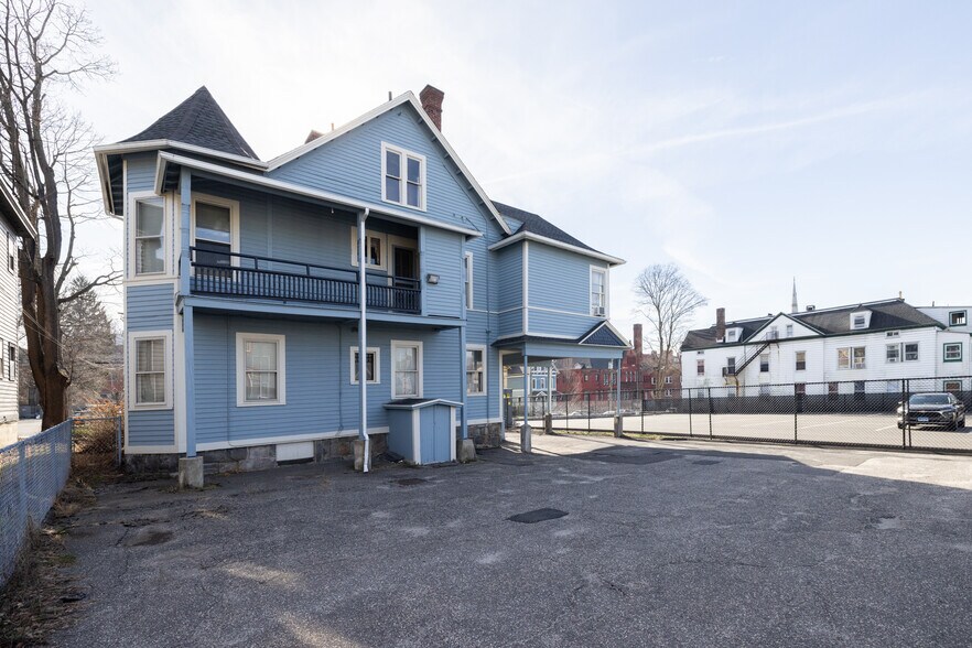 More Photos Of 59 Central Ave, Waterbury Office For Sale