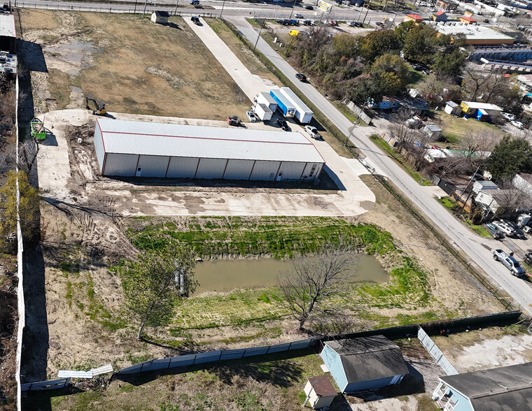 More Photos Of 9636 Airline Rd, Houston Industrial For Sale