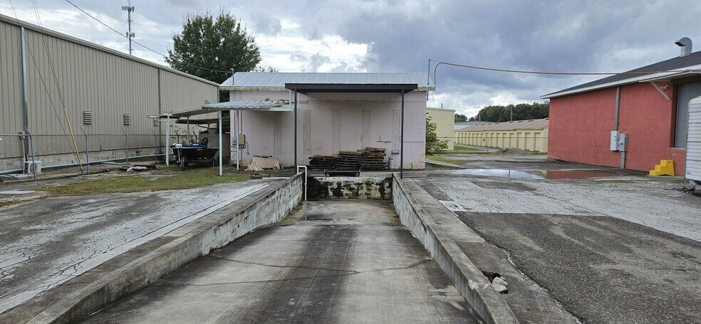 More Photos Of 3250 Dundee Rd, Winter Haven Office For Sale