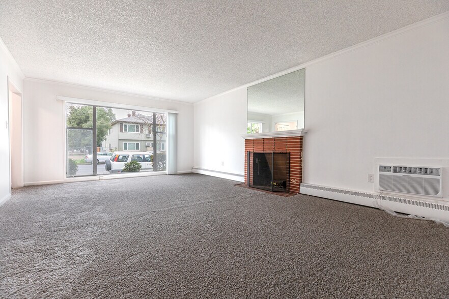 More Photos Of 1720 N St, Sacramento Apartments For Sale