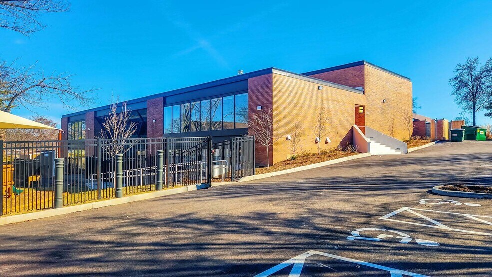 Primary Photo Of 689 Craig Rd, Creve Coeur Daycare Center For Sale