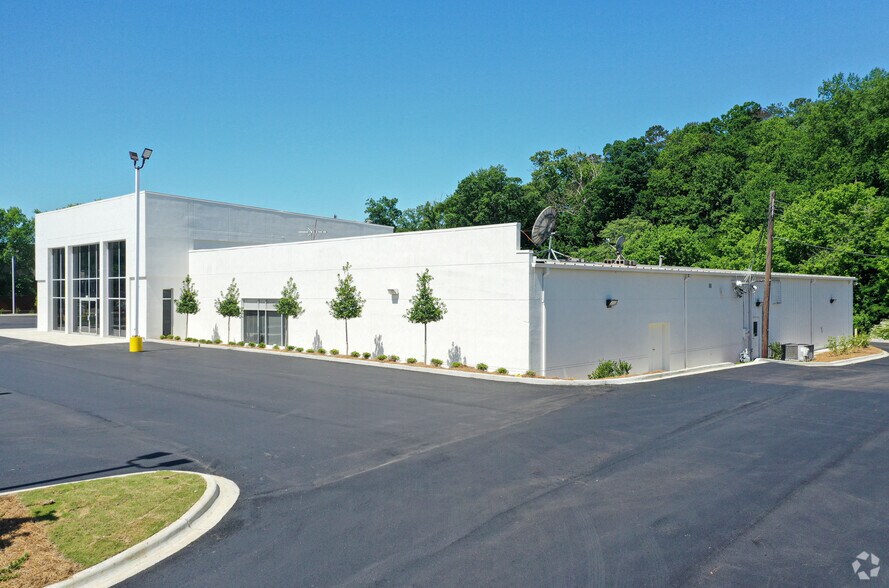 More Photos Of 1476 Montgomery Hwy, Birmingham Auto Dealership For Sale