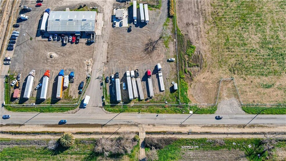 More Photos Of 788 E Childs Ave, Merced Warehouse For Lease