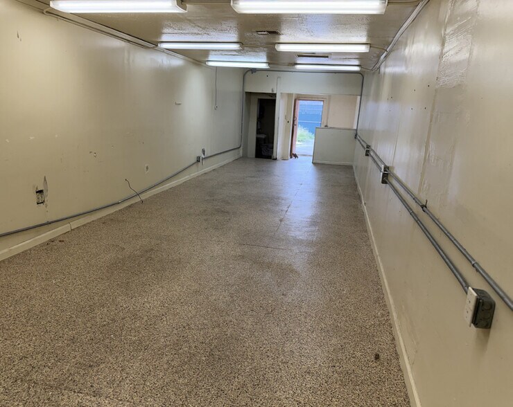 More Photos Of 3621 S Western Ave, Los Angeles Restaurant For Lease