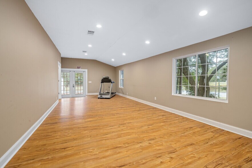 Primary Photo Of 4407 Winder Hwy, Flowery Branch Land For Sale