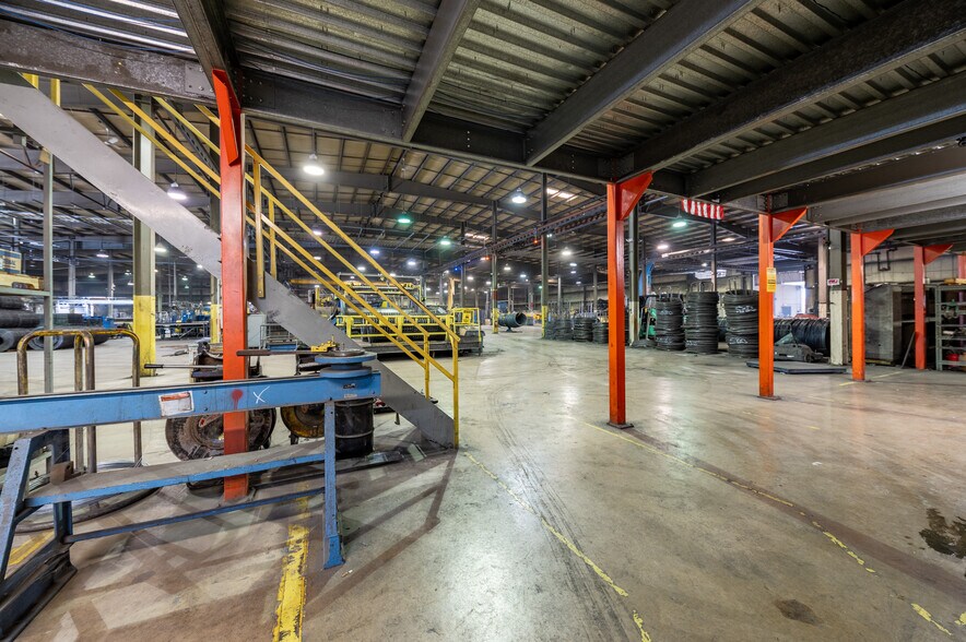 More Photos Of 714 Braddock View Dr, Mount Braddock Warehouse For Lease