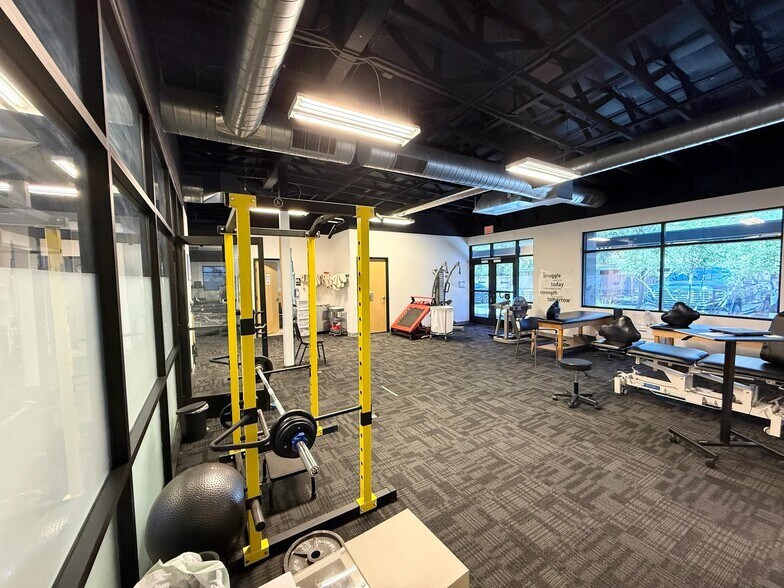 More Photos Of 1472 E Williams Field Rd, Gilbert Medical For Sale