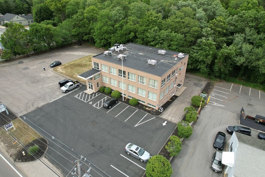 More Photos Of 760 Chief Justice Cushing Hwy, Cohasset Office For Lease