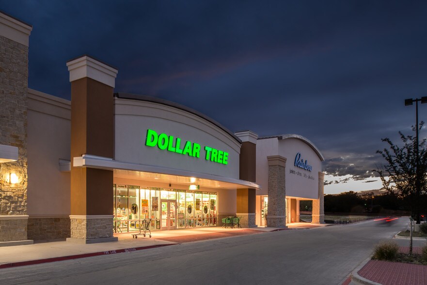 More Photos Of E Berry St, Fort Worth Unknown For Lease