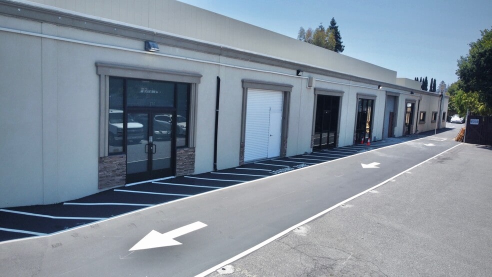 More Photos Of 1080-1098 W Evelyn Ave, Sunnyvale Warehouse For Sale