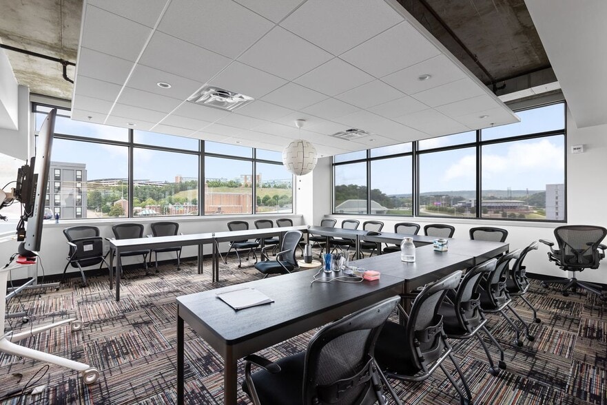 More Photos Of 605 Chestnut St, Chattanooga Loft Creative Space For Lease