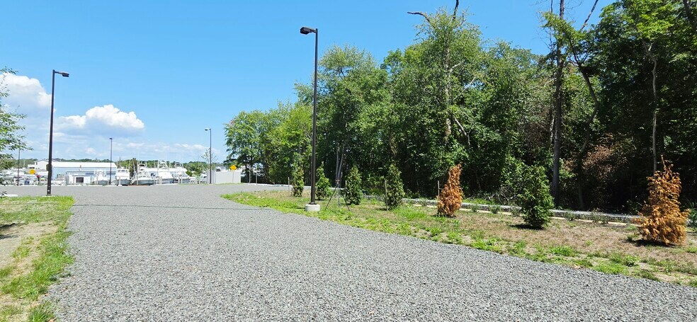 More Photos Of 41 Pennsylvania Ave, Waretown Marina For Sale