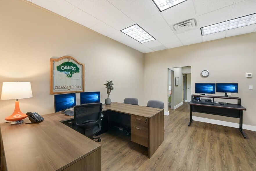 More Photos Of 1107 Ranch Road 620 S, Lakeway Office For Lease